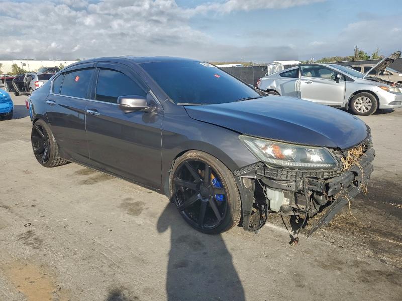 Photo 4 from auction – 2014 HONDA ACCORD with VIN 1HGCR2F76EA001840
