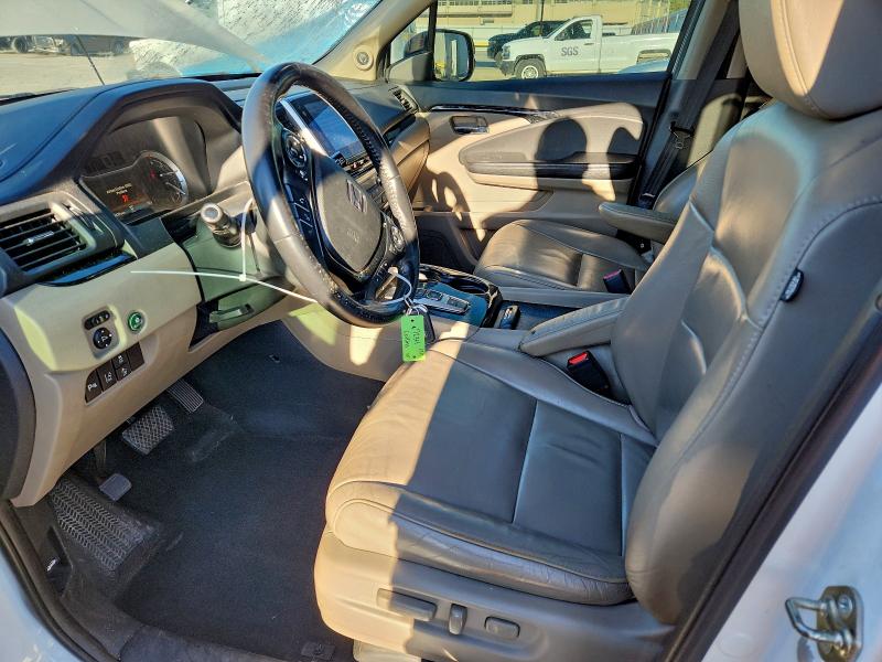 Photo 7 from auction – 2016 HONDA PILOT TOUR with VIN 5FNYF5H90GB039166