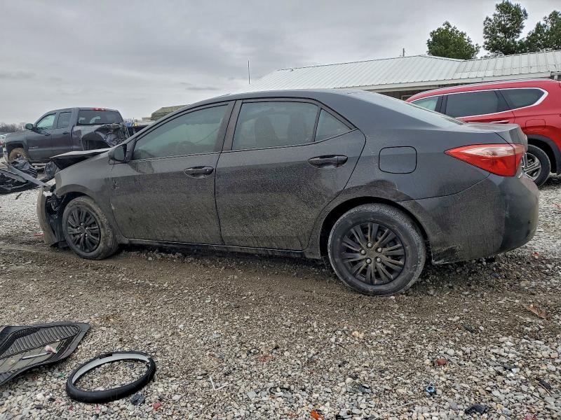 Photo 2 from auction – 2018 TOYOTA COROLLA with VIN 5YFBURHEXJP771610