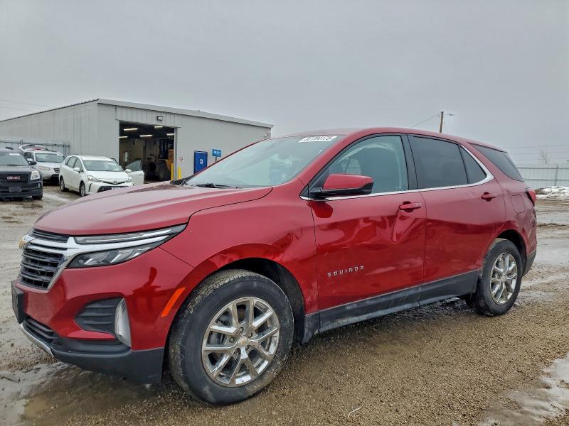 CHEVROLET EQUINOX LT 2022 with VIN 2GNAXUEV4N6147777 - Photo from auction