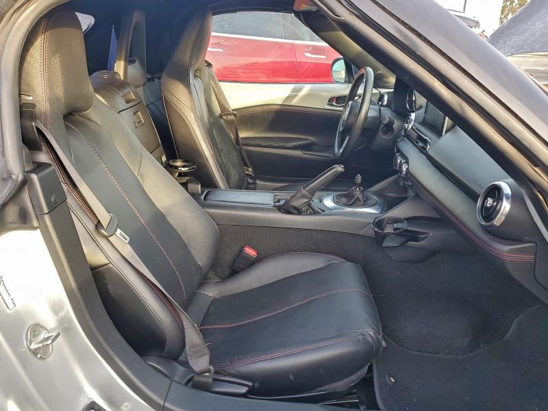 Photo 10 from auction – 2016 MAZDA MX-5 MIATA with VIN JM1NDAD79G0115729