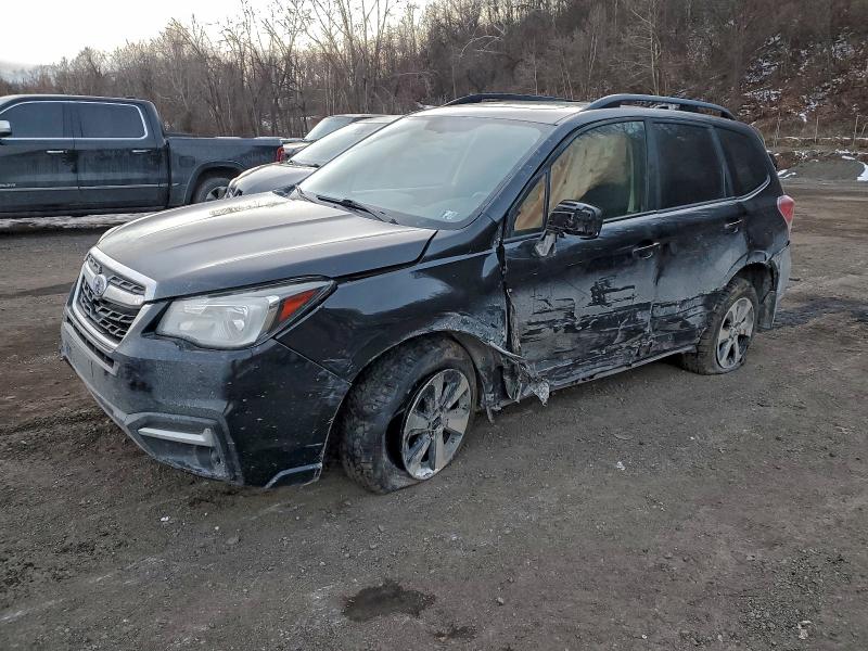 SUBARU FORESTER 2 2017 with VIN JF2SJAEC5HG567940 - Photo from auction