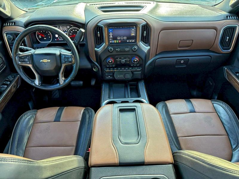 Photo 9 from auction – 2021 CHEVROLET SILVERADO with VIN 1GCUYHET8MZ204025