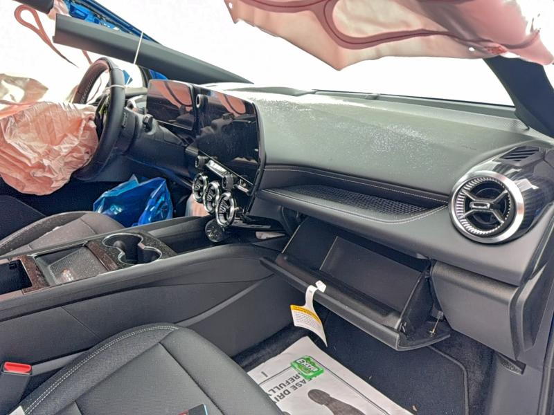 Photo 5 from auction – 2025 CHEVROLET BLAZER LT with VIN 3GNKDKRJ3SS192439