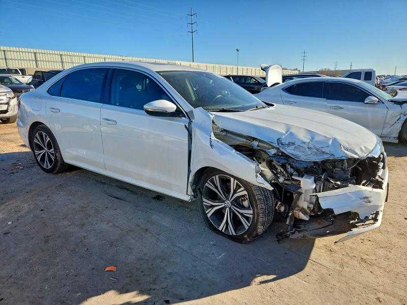 Photo 4 from auction – 2021 VOLKSWAGEN PASSAT SE with VIN 1VWSA7A36MC001050