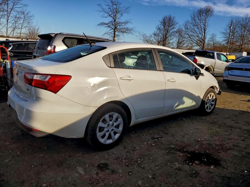 Photo 3 from auction – 2017 KIA RIO LX with VIN KNADM4A31H6071607