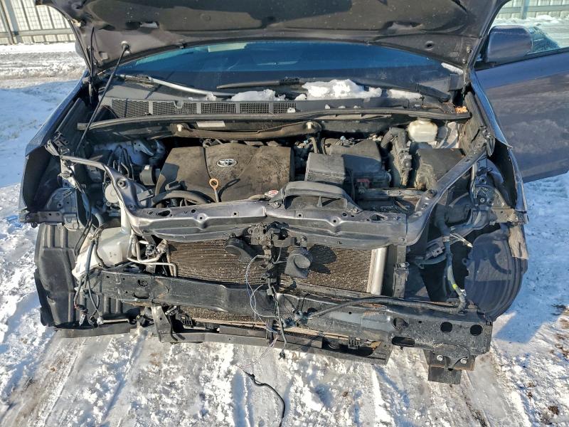 Photo 12 from auction – 2019 TOYOTA SIENNA with VIN 5TDYZ3DC1KS017050
