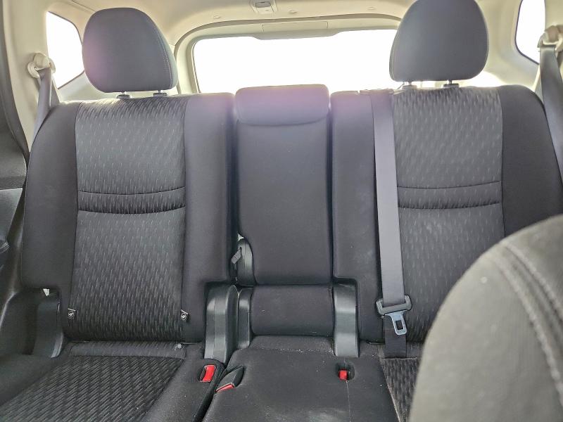 Photo 10 from auction – 2019 NISSAN ROGUE S with VIN JN8AT2MT3KW251997