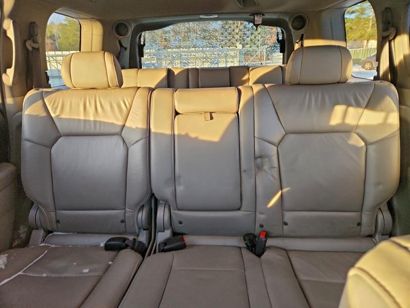 Photo 10 from auction – 2011 HONDA PILOT EXLN with VIN 5FNYF4H7XBB094614