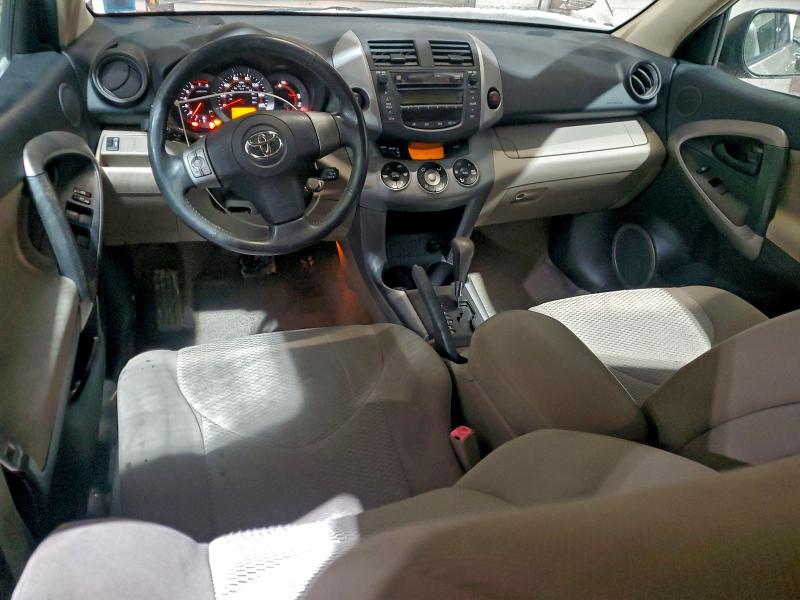 Photo 8 from auction – 2006 TOYOTA RAV4 LIMIT with VIN JTMBD31V366019043