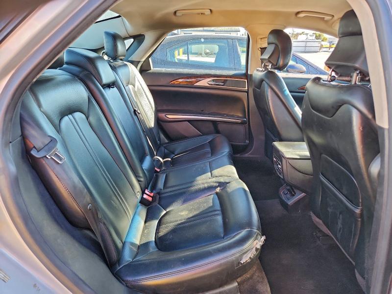 Photo 10 from auction – 2016 LINCOLN MKZ HYBRID with VIN 3LN6L2LU3GR634419