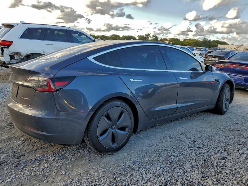 Photo 3 from auction – 2020 TESLA MODEL 3 with VIN 5YJ3E1EBXLF790332