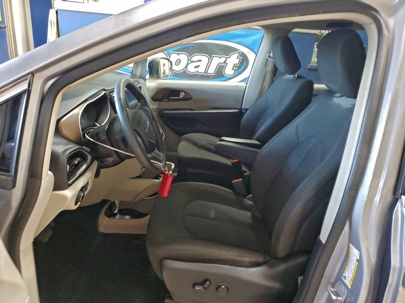 Photo 7 from auction – 2018 CHRYSLER PACIFICA L with VIN 2C4RC1CG6JR133284