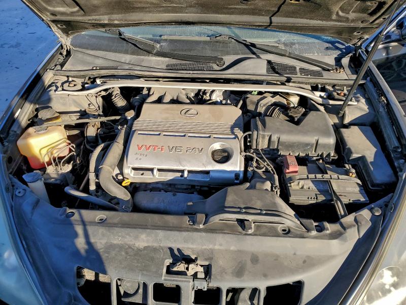 Photo 11 from auction – 2002 LEXUS ES 300 with VIN JTHBF30G520023880