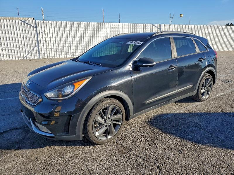 KIA NIRO EX 2017 with VIN KNDCC3LC9H5072972 - Photo from auction
