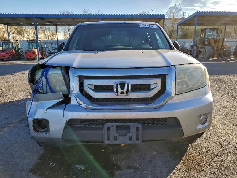Photo 5 from auction – 2011 HONDA PILOT EXL with VIN 5FNYF3H52BB028406