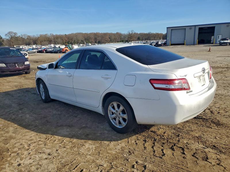 Photo 2 from auction – 2011 TOYOTA CAMRY BASE with VIN 4T4BF3EK1BR103718
