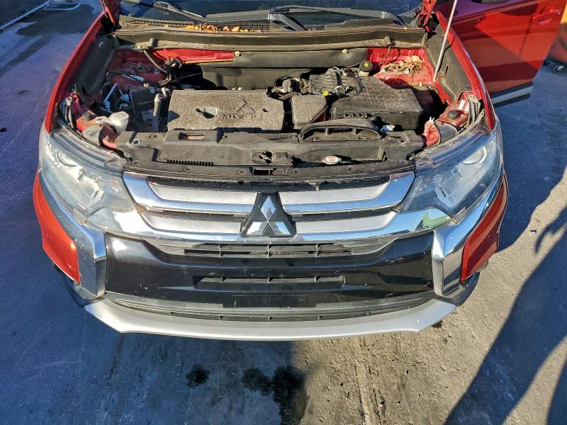 Photo 12 from auction – 2016 MITSUBISHI OUTLANDER with VIN JA4AD3A36GZ004914
