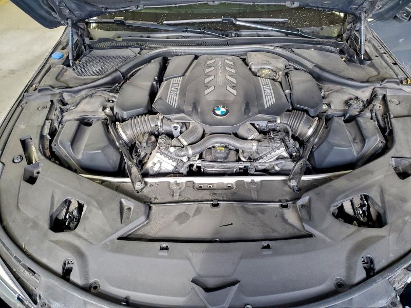 Photo 11 from auction – 2022 BMW M850XI with VIN WBAGV8C06NCH89965