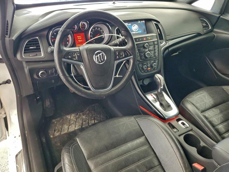 Photo 8 from auction – 2017 BUICK CASCADA with VIN W04WG3N51HG068123