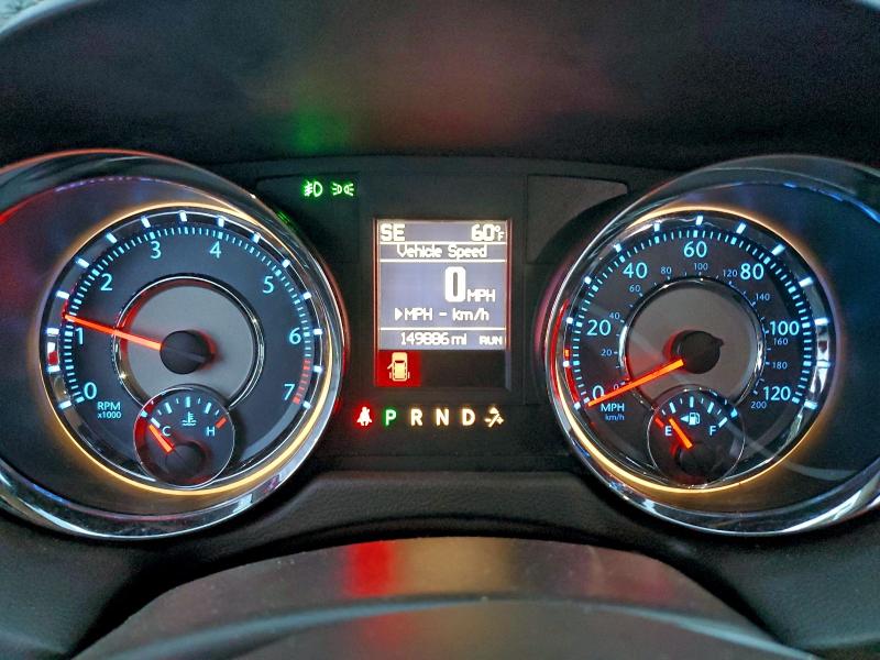 Photo 9 from auction – 2016 CHRYSLER TOWN & COU with VIN 2C4RC1BG9GR231946