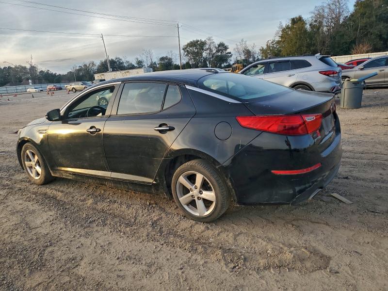 Photo 2 from auction – 2015 KIA OPTIMA with VIN 5XXGM4A77FG512934