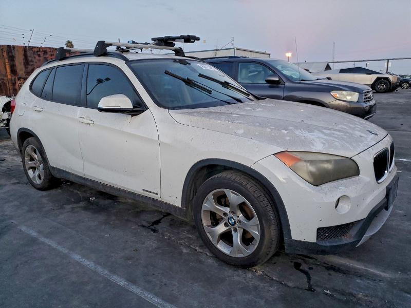Photo 4 from auction – 2013 BMW X1 SDRIVE2 with VIN WBAVM1C58DVW45637