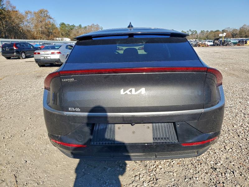Photo 6 from auction – 2022 KIA EV6 LIGHT with VIN KNDC34LA6N5031103
