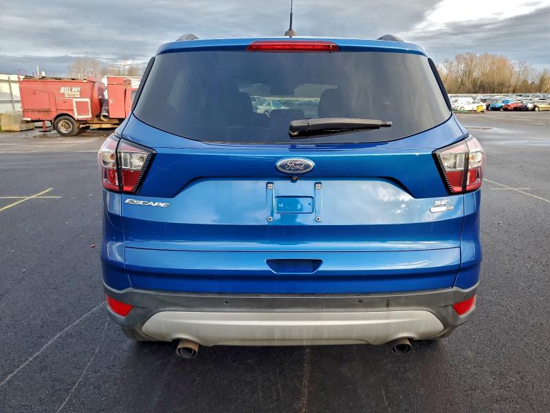 Photo 6 from auction – 2017 FORD ESCAPE SE with VIN 1FMCU9GD1HUC81093