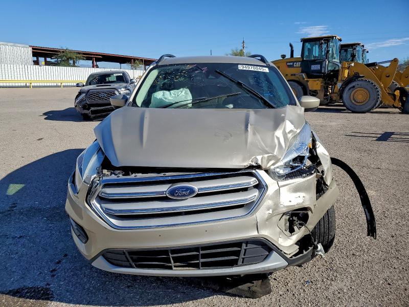 Photo 5 from auction – 2018 FORD ESCAPE SEL with VIN 1FMCU0HD0JUB14689