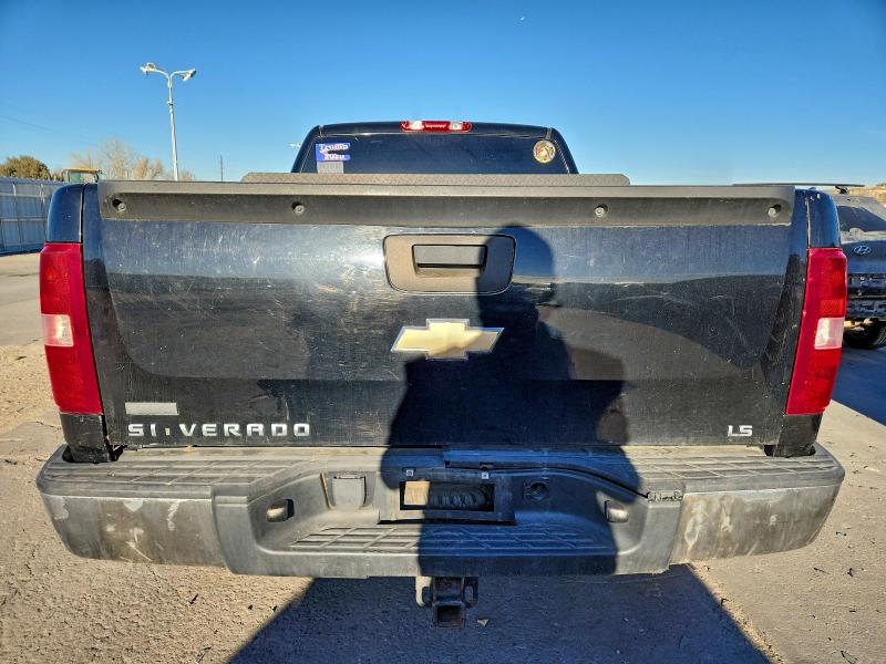 Photo 6 from auction – 2011 CHEVROLET SILVERADO with VIN 1GCRKREAXBZ291578