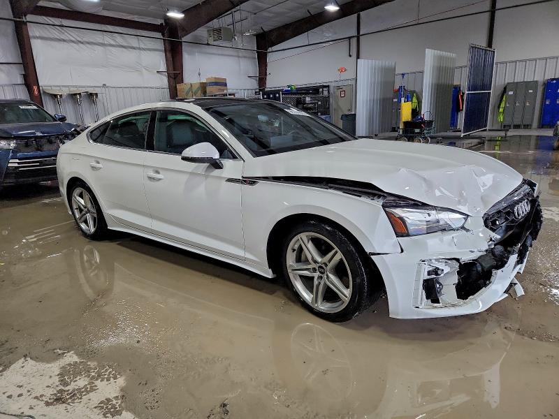 Photo 4 from auction – 2022 AUDI A5 PREMIUM with VIN WAUDACF58NA008364