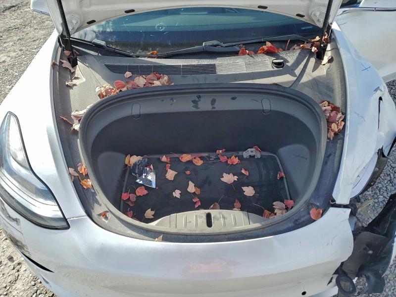 Photo 11 from auction – 2019 TESLA MODEL 3 with VIN 5YJ3E1EB4KF452617