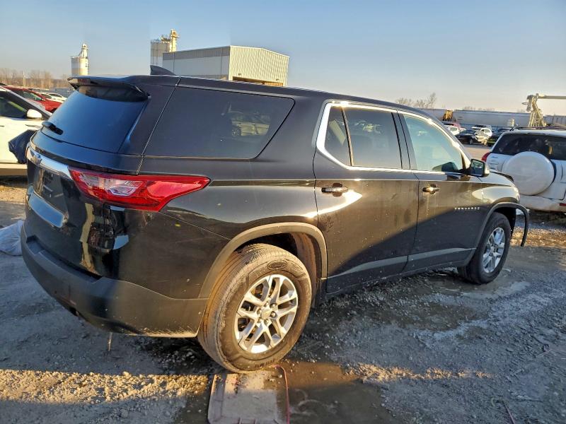 Photo 3 from auction – 2021 CHEVROLET TRAVERSE L with VIN 1GNERFKW6MJ254450