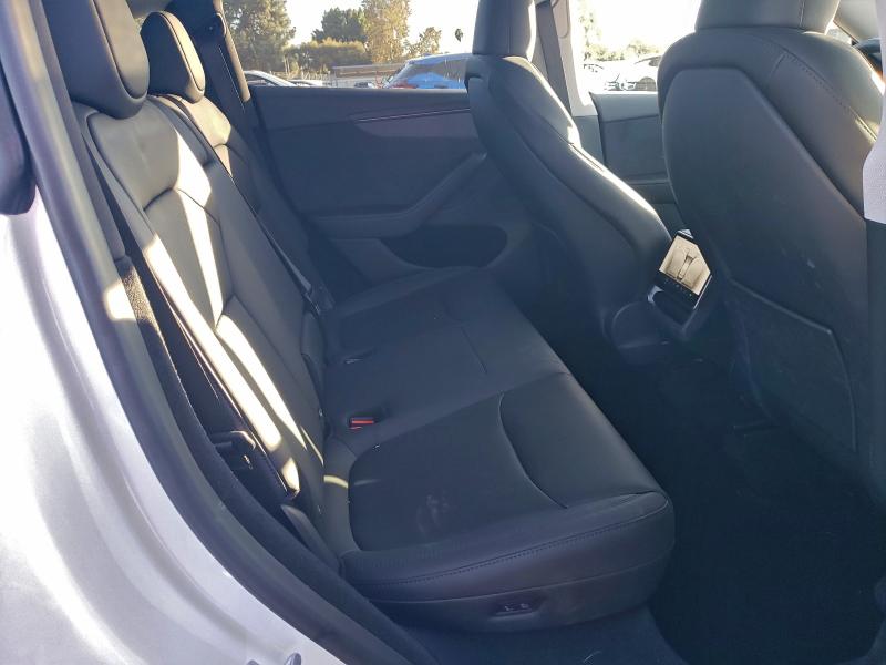 Photo 11 from auction – 2026 TESLA MODEL Y with VIN 7SAYGDED1TF413958