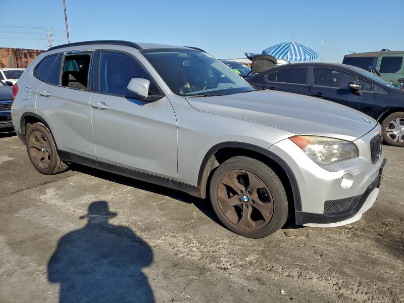 Photo 4 from auction – 2015 BMW X1 SDRIVE2 with VIN WBAVM1C51FV317849
