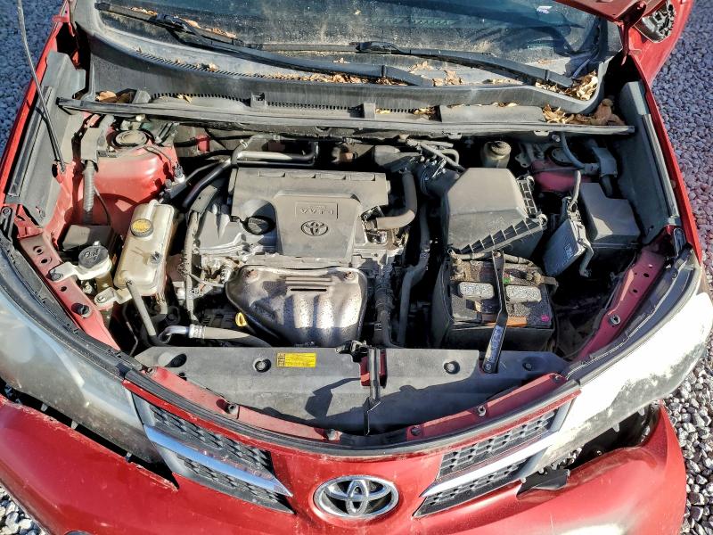 Photo 12 from auction – 2014 TOYOTA RAV4 LE with VIN 2T3BFREV5EW151130