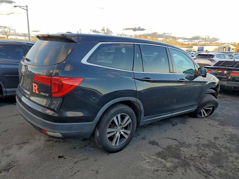 Photo 3 from auction – 2018 HONDA PILOT EXL with VIN 5FNYF6H53JB007550