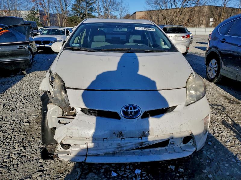 Photo 5 from auction – 2012 TOYOTA PRIUS with VIN JTDKN3DU9C1535156