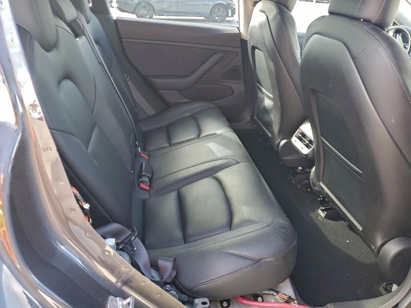 Photo 10 from auction – 2018 TESLA MODEL 3 with VIN 5YJ3E1EAXJF052549