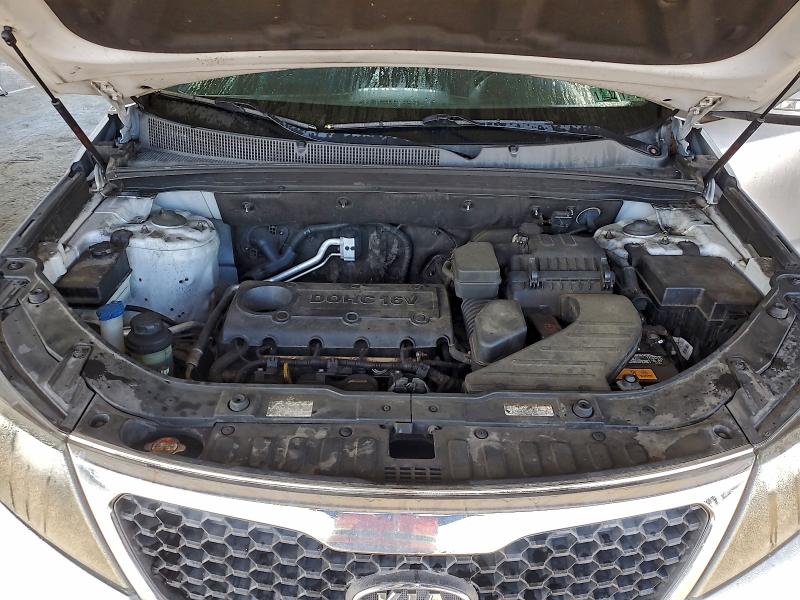 Photo 11 from auction – 2011 KIA SORENTO BA with VIN 5XYKT3A11BG125854