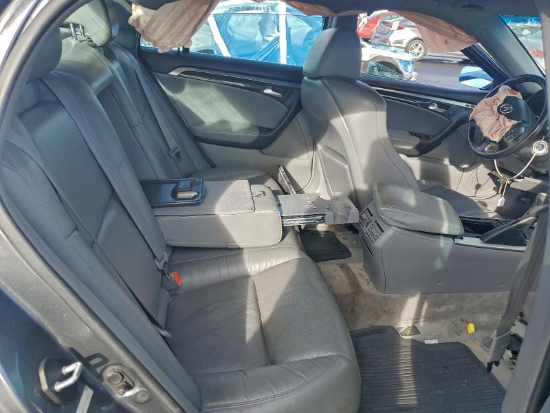 Photo 10 from auction – 2005 ACURA TL with VIN 19UUA65665A070085