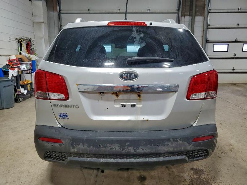 Photo 6 from auction – 2012 KIA SORENTO BA with VIN 5XYKTDA21CG247730