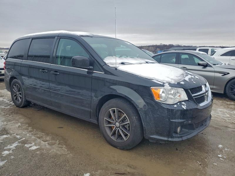 Photo 4 from auction – 2017 DODGE GRAND CARA with VIN 2C4RDGCG8HR604085