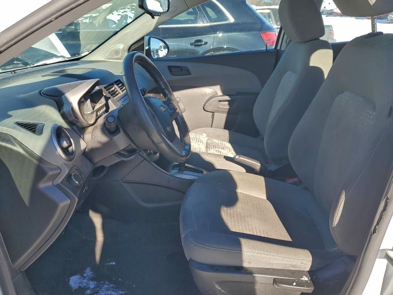 Photo 7 from auction – 2015 CHEVROLET SONIC LS with VIN 1G1JA6SG5F4184425