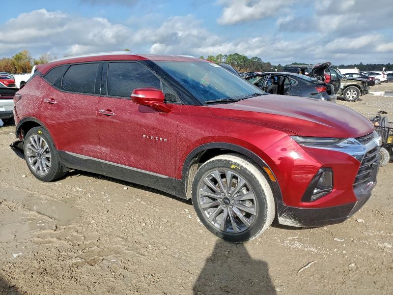 Photo 4 from auction – 2022 CHEVROLET BLAZER with VIN 3GNKBFR40NS147096
