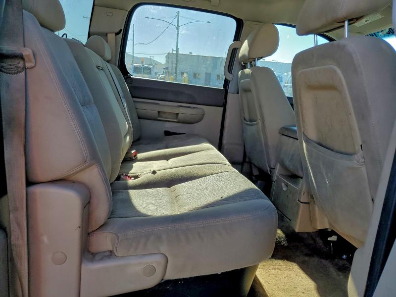 Photo 10 from auction – 2013 CHEVROLET SILVERADO with VIN 3GCPCSE05DG200187