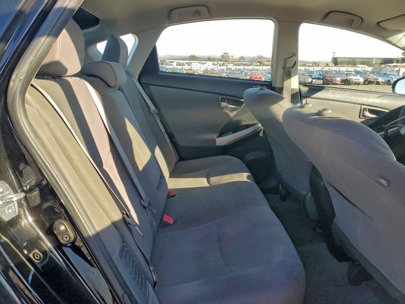 Photo 10 from auction – 2015 TOYOTA PRIUS with VIN JTDKN3DU8F1876259