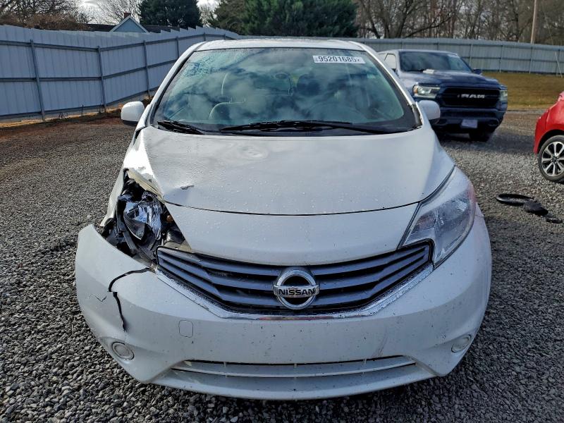 Photo 5 from auction – 2014 NISSAN VERSA NOTE with VIN 3N1CE2CP2EL372178