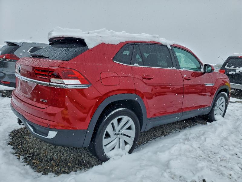Photo 3 from auction – 2020 VOLKSWAGEN ATLAS CROS with VIN 1V21E2CA3LC212348
